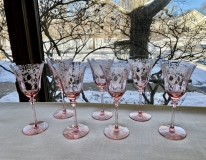 5793EED0-4B4E-4D97-B5DF-682A606BC3F1_1_201_a