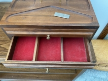 A9C70B66-846B-47B7-81AF-D25E2F3AA4E9