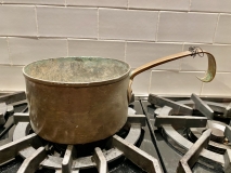 18C8ABF9-F731-4EE5-BC89-E02033DDCE71_1_201_a