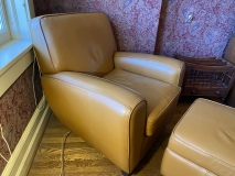 932CE33A-E687-4B10-B060-37C11A7D8587