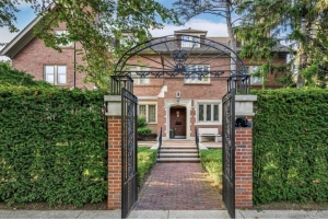 Historic Ernest Mayo Home
