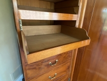 9BB58FC8-734B-4F5E-BDD4-5750732A0294